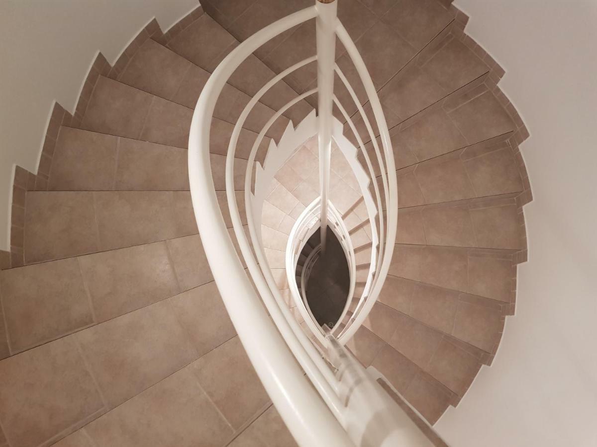 Zoli Apartmanok-Zoli Koelcsey 19 Villa Hajdúszoboszló Exteriör bild