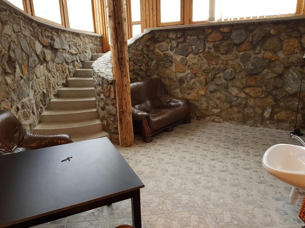 Zoli Apartmanok-Zoli Koelcsey 19 Villa Hajdúszoboszló Exteriör bild